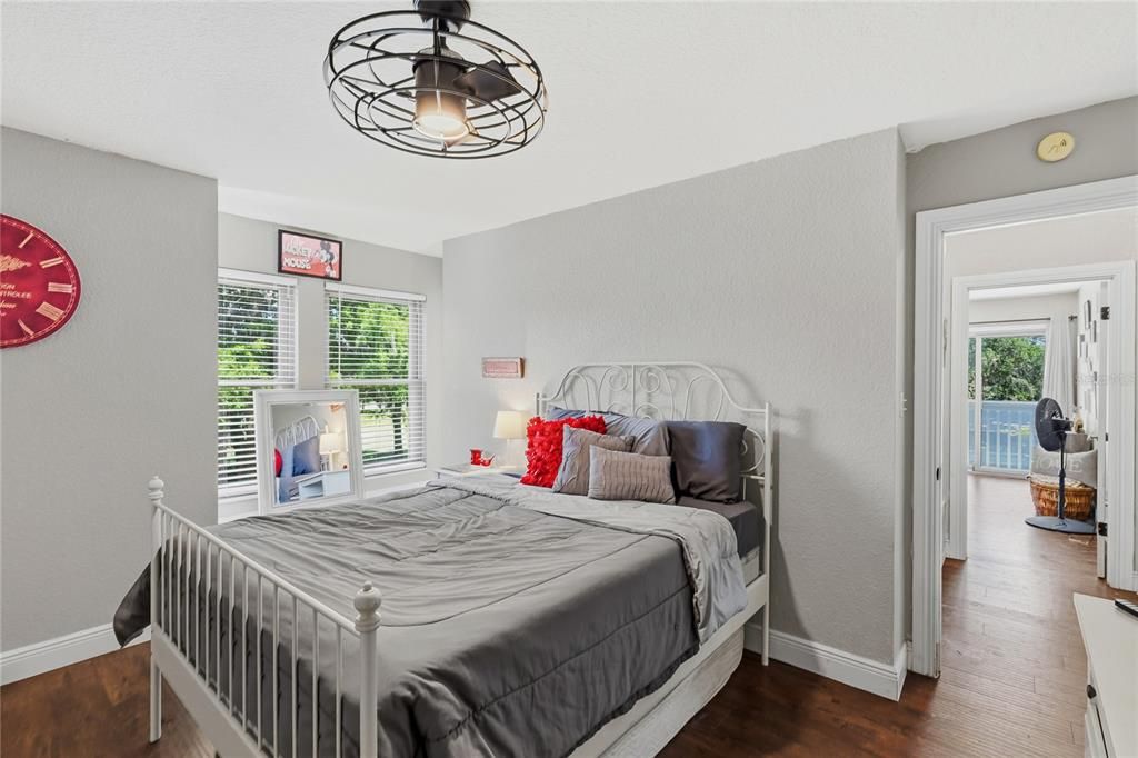For Sale: $699,000 (4 beds, 2 baths, 2754 Square Feet)