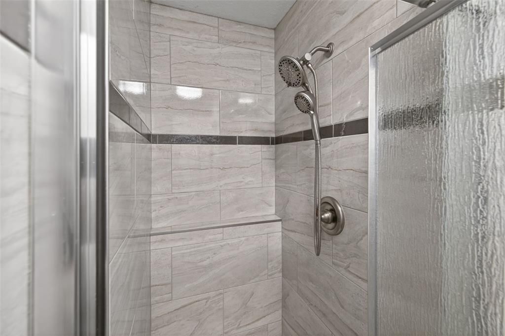 For Rent: $1,500 (1 beds, 1 baths, 250 Square Feet)