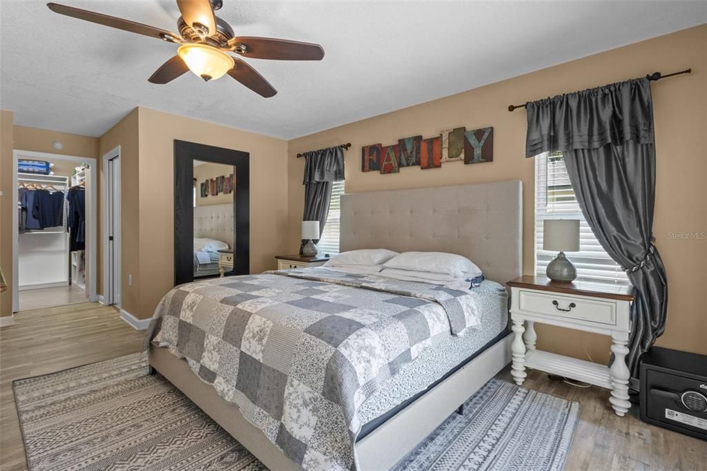 Active With Contract: $699,000 (4 beds, 3 baths, 2134 Square Feet)