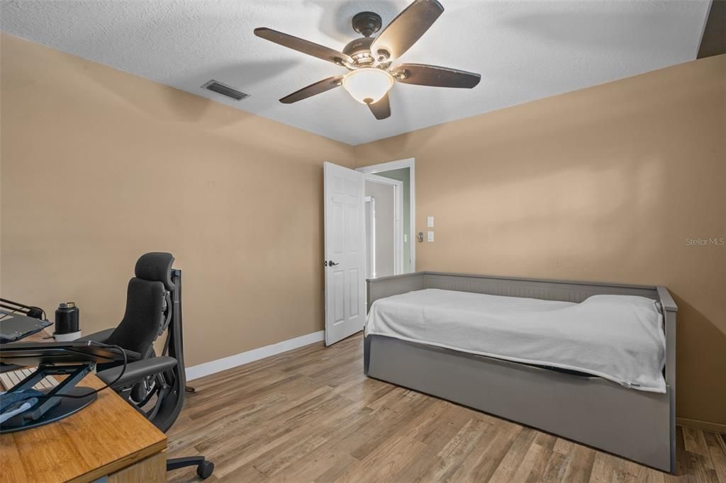 Active With Contract: $699,000 (4 beds, 3 baths, 2134 Square Feet)