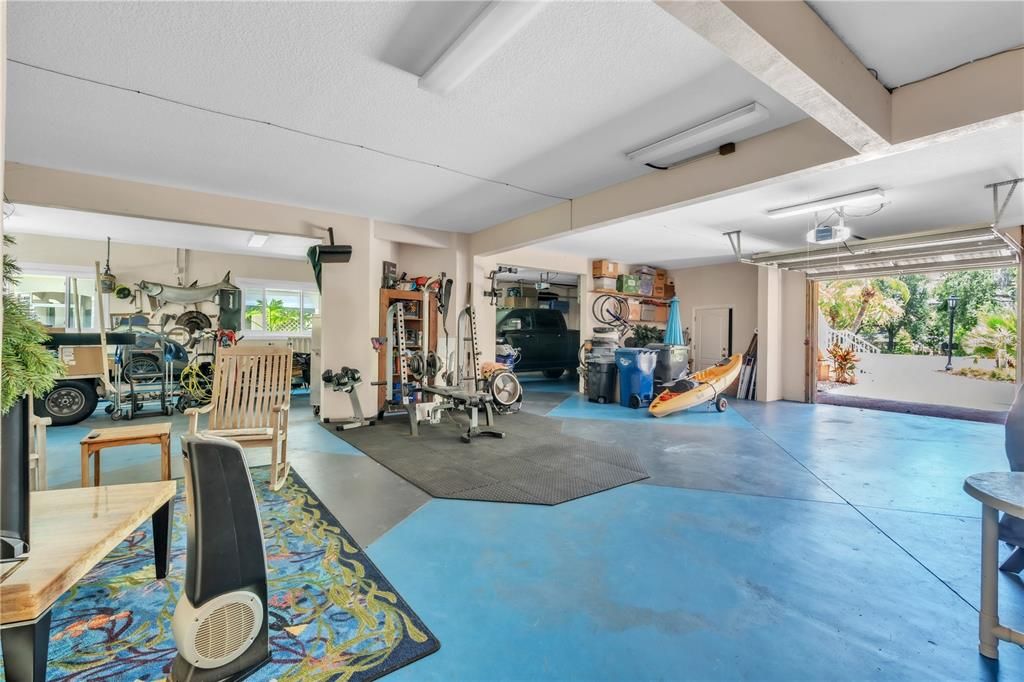 For Sale: $1,675,000 (3 beds, 3 baths, 2978 Square Feet)
