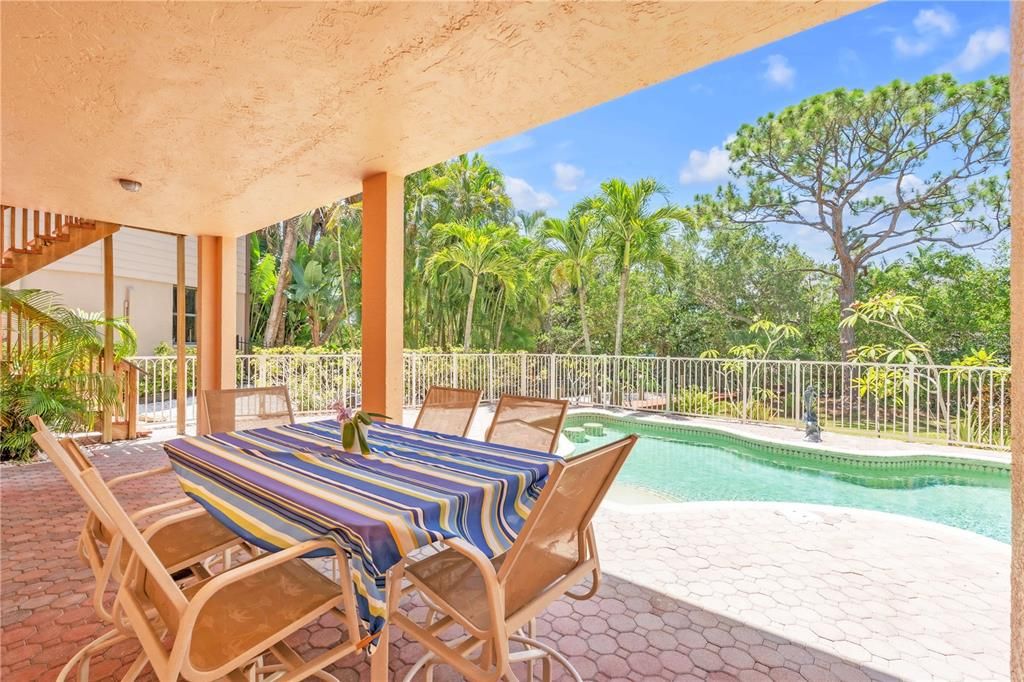 For Sale: $1,675,000 (3 beds, 3 baths, 2978 Square Feet)