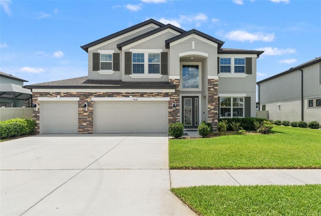For Rent: $4,000 (5 beds, 4 baths, 3761 Square Feet)