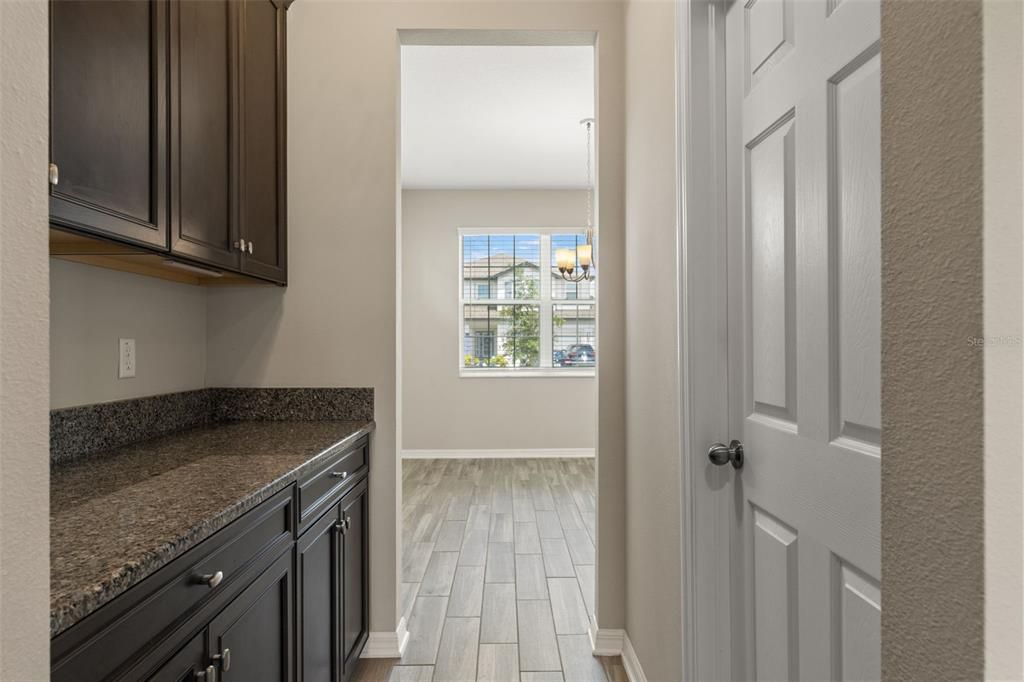 For Rent: $4,000 (5 beds, 4 baths, 3761 Square Feet)