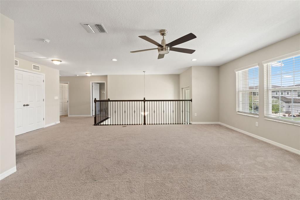 For Rent: $4,000 (5 beds, 4 baths, 3761 Square Feet)