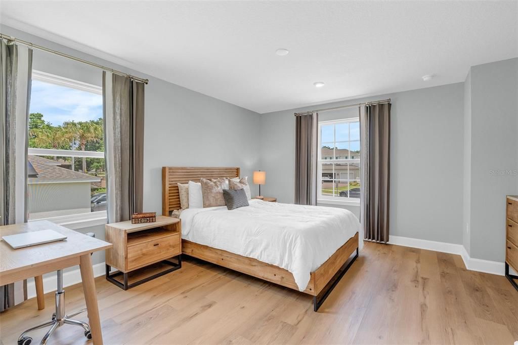 For Sale: $768,900 (5 beds, 4 baths, 3304 Square Feet)