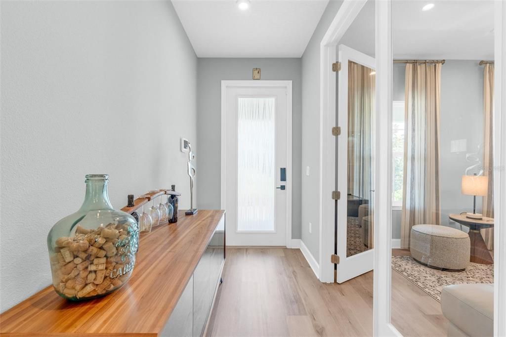For Sale: $768,900 (5 beds, 4 baths, 3304 Square Feet)