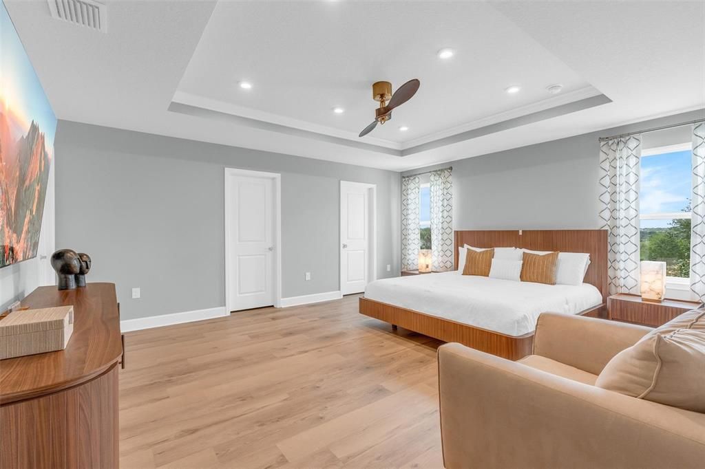 For Sale: $768,900 (5 beds, 4 baths, 3304 Square Feet)