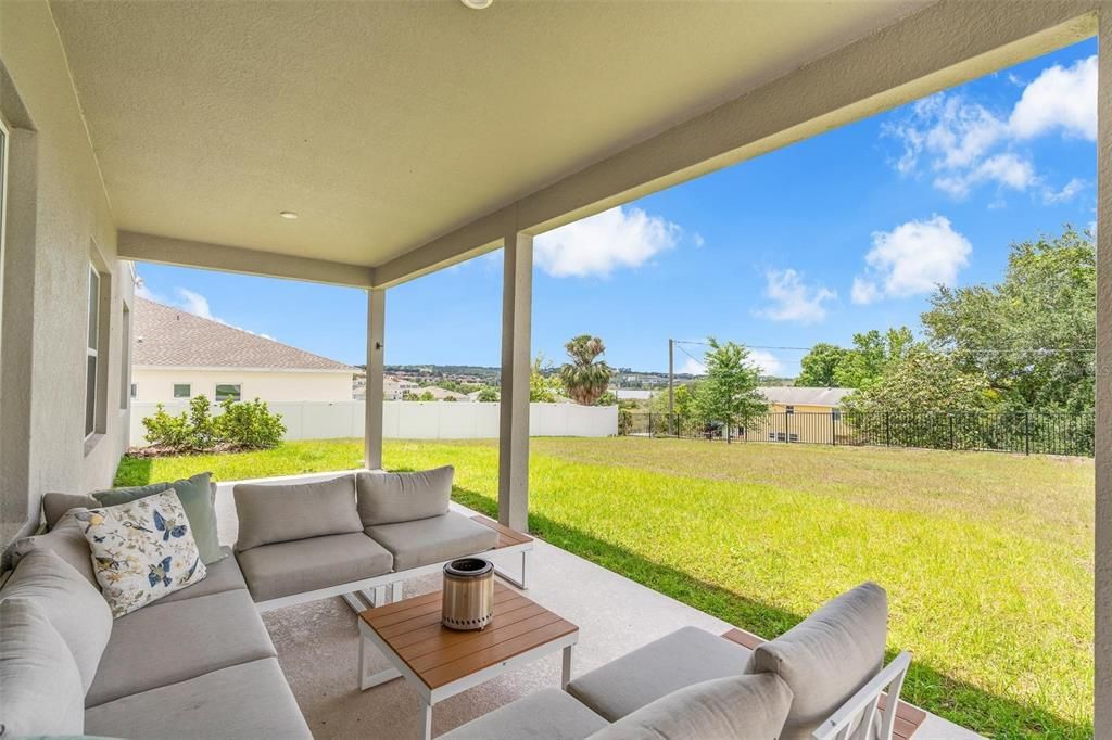 For Sale: $768,900 (5 beds, 4 baths, 3304 Square Feet)
