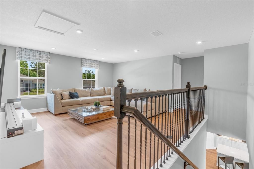 For Sale: $768,900 (5 beds, 4 baths, 3304 Square Feet)