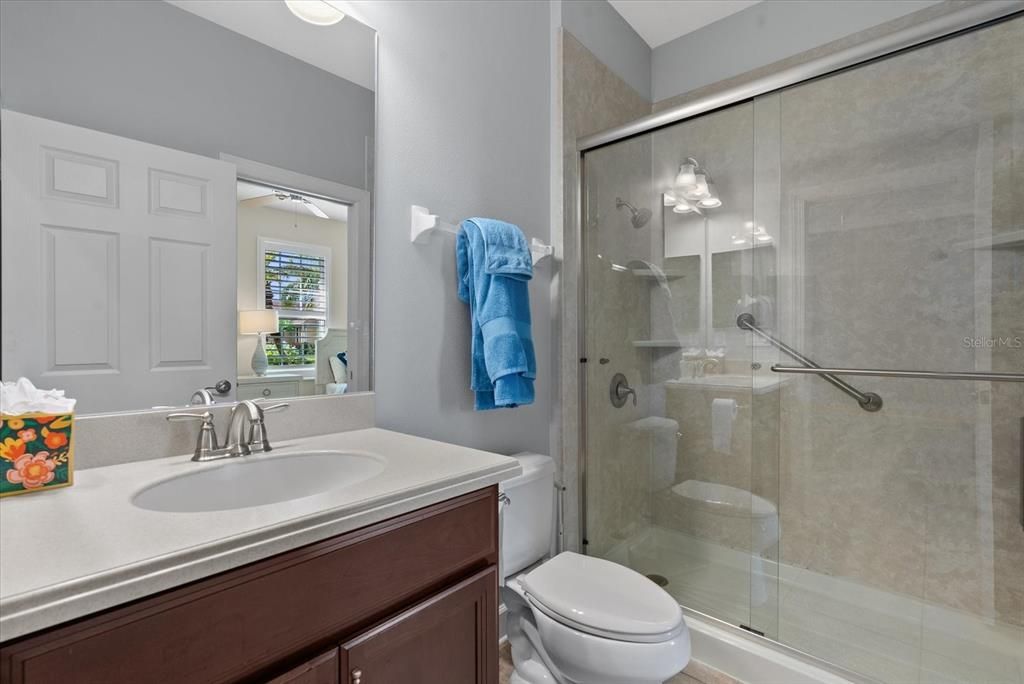For Sale: $380,000 (2 beds, 2 baths, 1558 Square Feet)