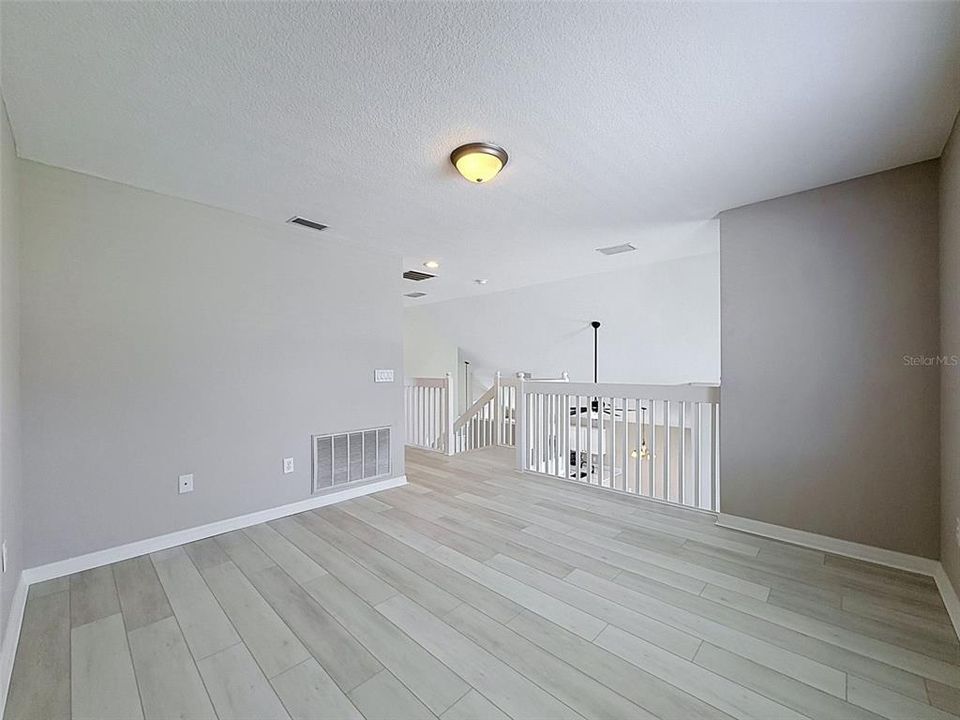 For Sale: $340,000 (3 beds, 2 baths, 1796 Square Feet)