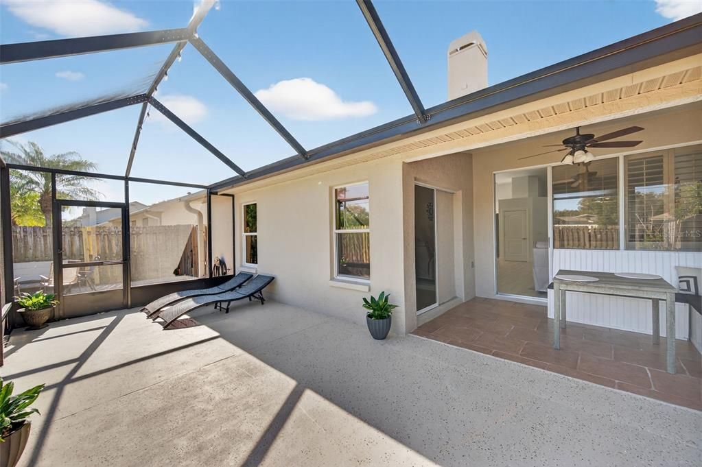 En Venta: $449,900 (3 camas, 2 baños, 1615 Pies cuadrados)