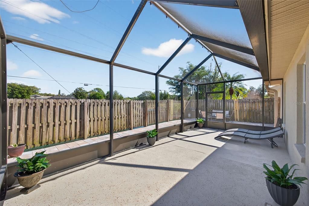 En Venta: $449,900 (3 camas, 2 baños, 1615 Pies cuadrados)