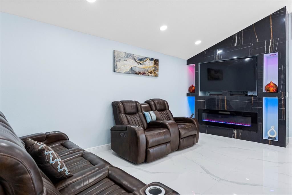 For Sale: $724,999 (4 beds, 4 baths, 2110 Square Feet)