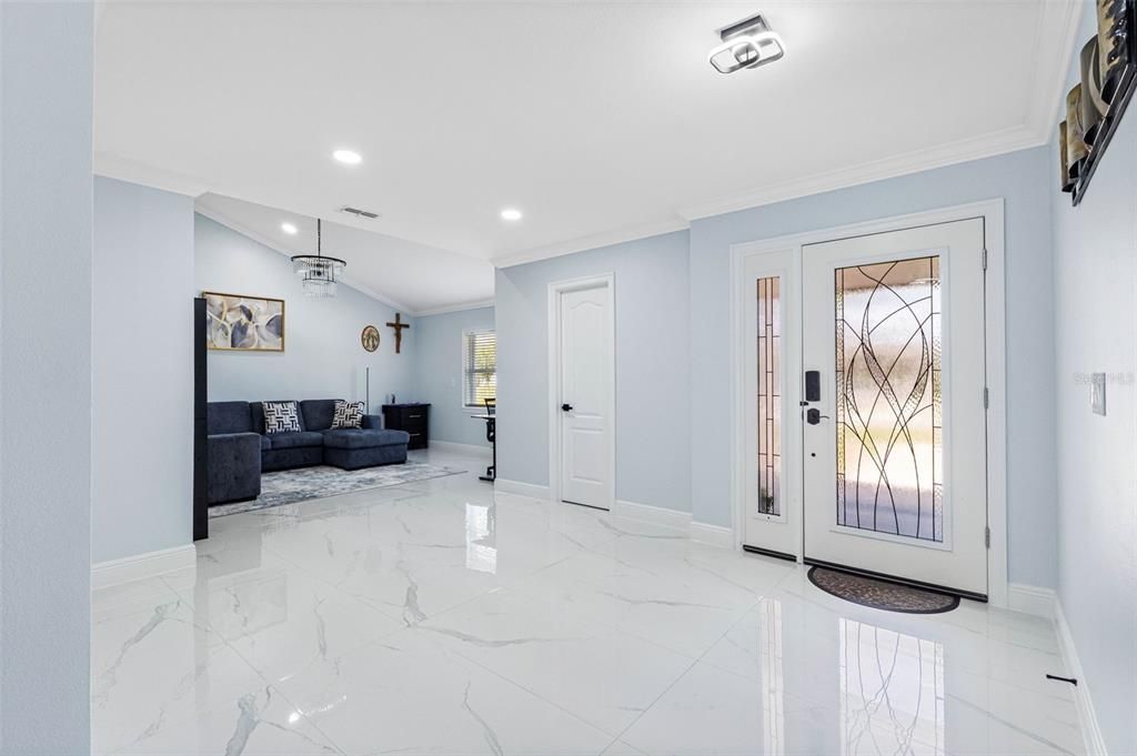 For Sale: $724,999 (4 beds, 4 baths, 2110 Square Feet)