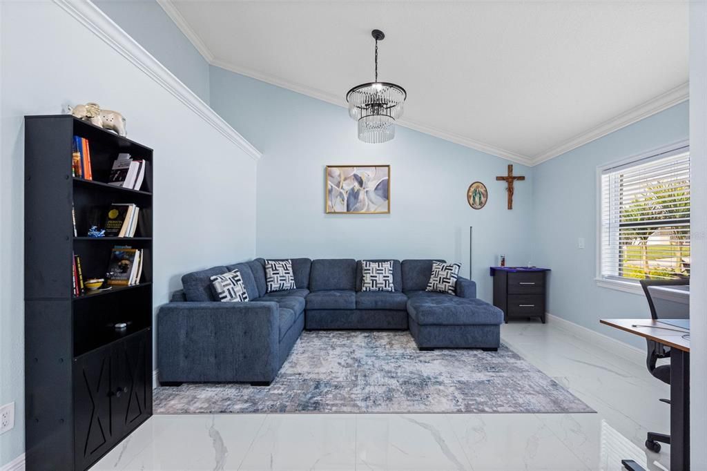 For Sale: $724,999 (4 beds, 4 baths, 2110 Square Feet)
