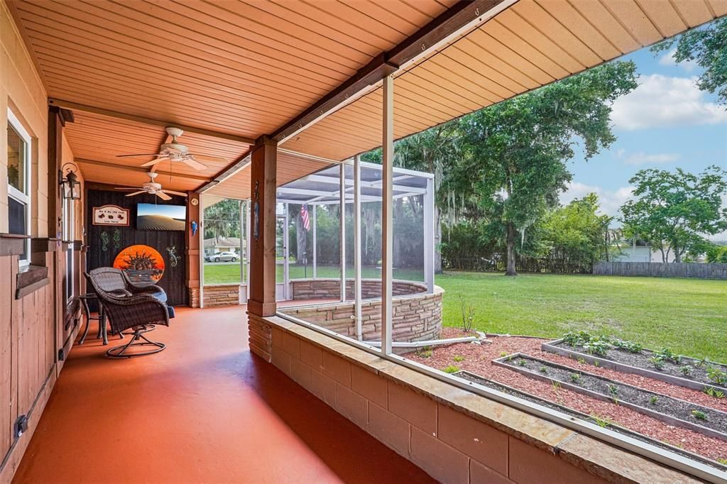 En Venta: $345,000 (3 camas, 2 baños, 1368 Pies cuadrados)