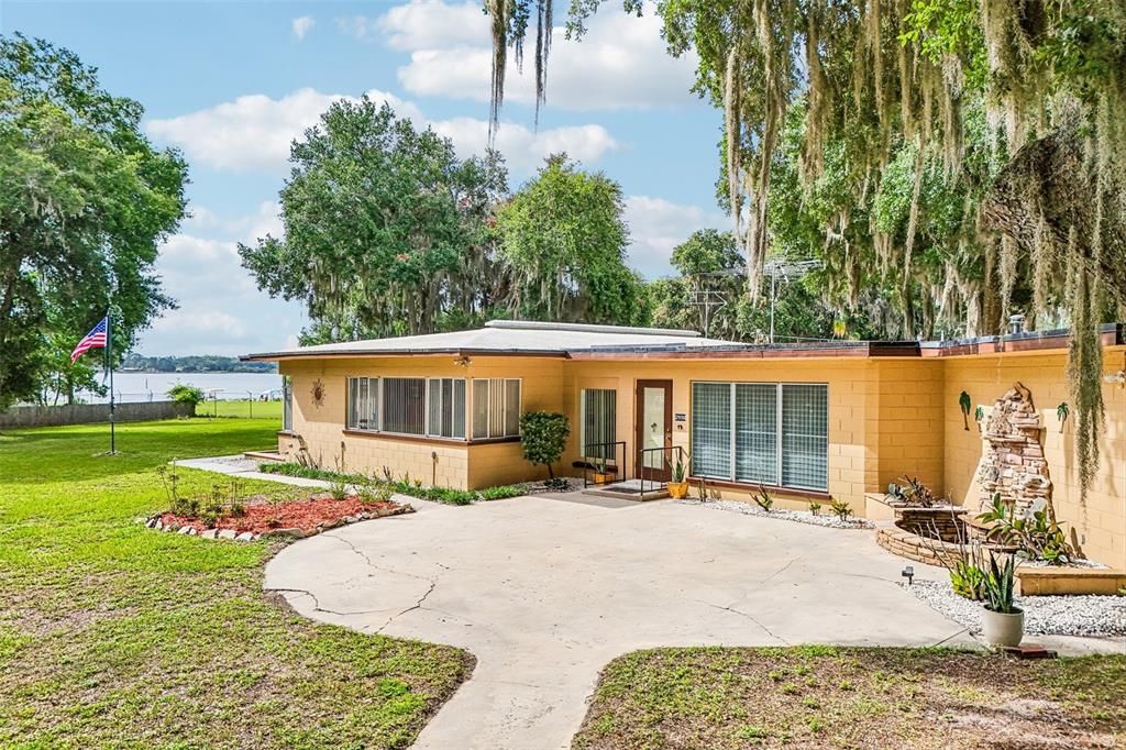 En Venta: $345,000 (3 camas, 2 baños, 1368 Pies cuadrados)