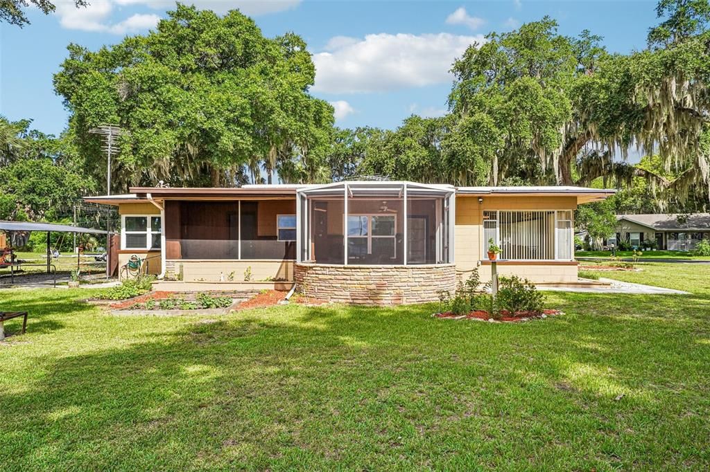 En Venta: $345,000 (3 camas, 2 baños, 1368 Pies cuadrados)