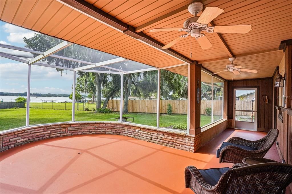 En Venta: $345,000 (3 camas, 2 baños, 1368 Pies cuadrados)