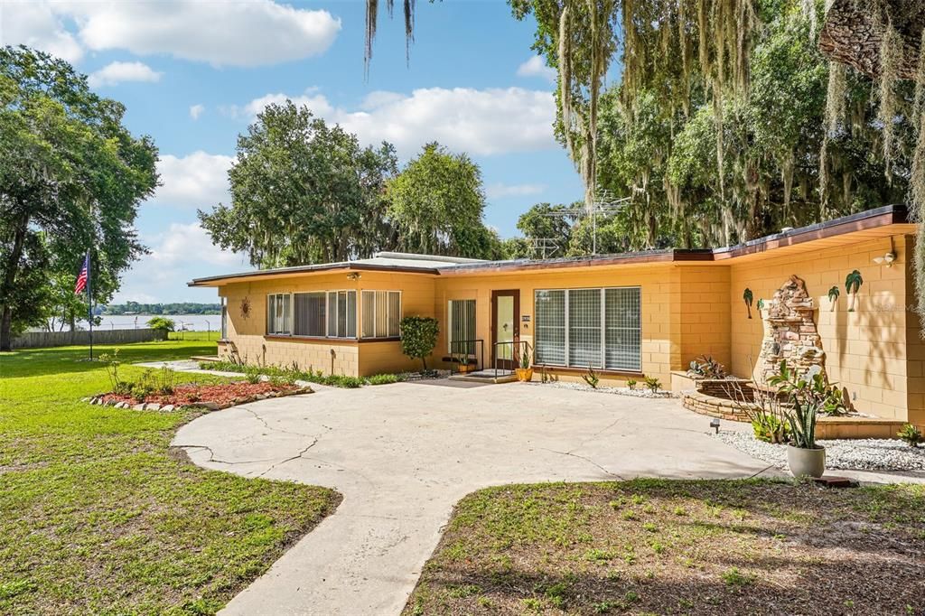 En Venta: $345,000 (3 camas, 2 baños, 1368 Pies cuadrados)