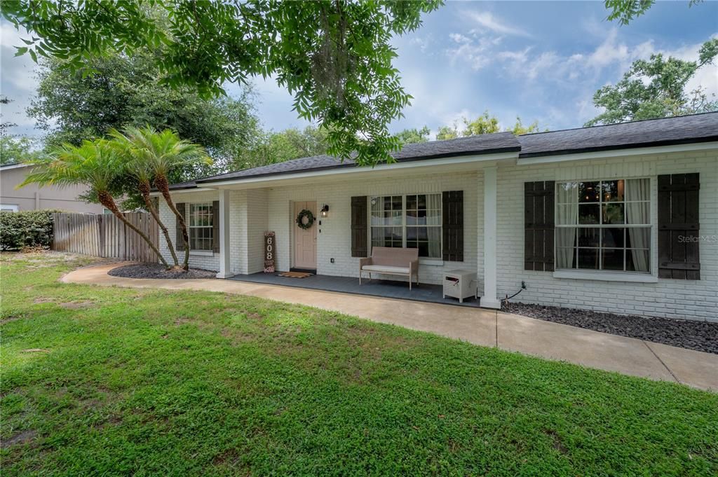 For Sale: $535,000 (3 beds, 2 baths, 1769 Square Feet)