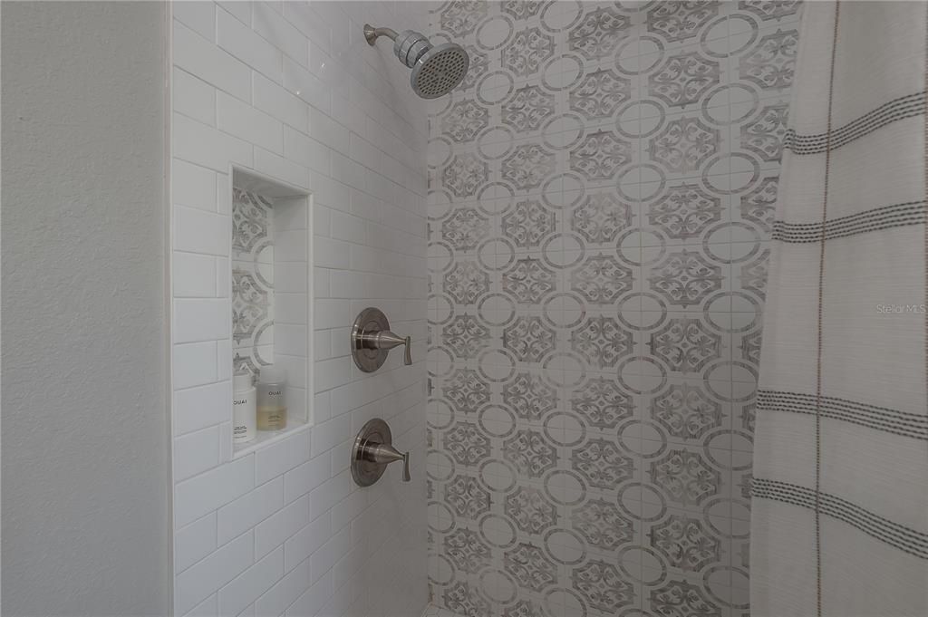 For Sale: $535,000 (3 beds, 2 baths, 1769 Square Feet)