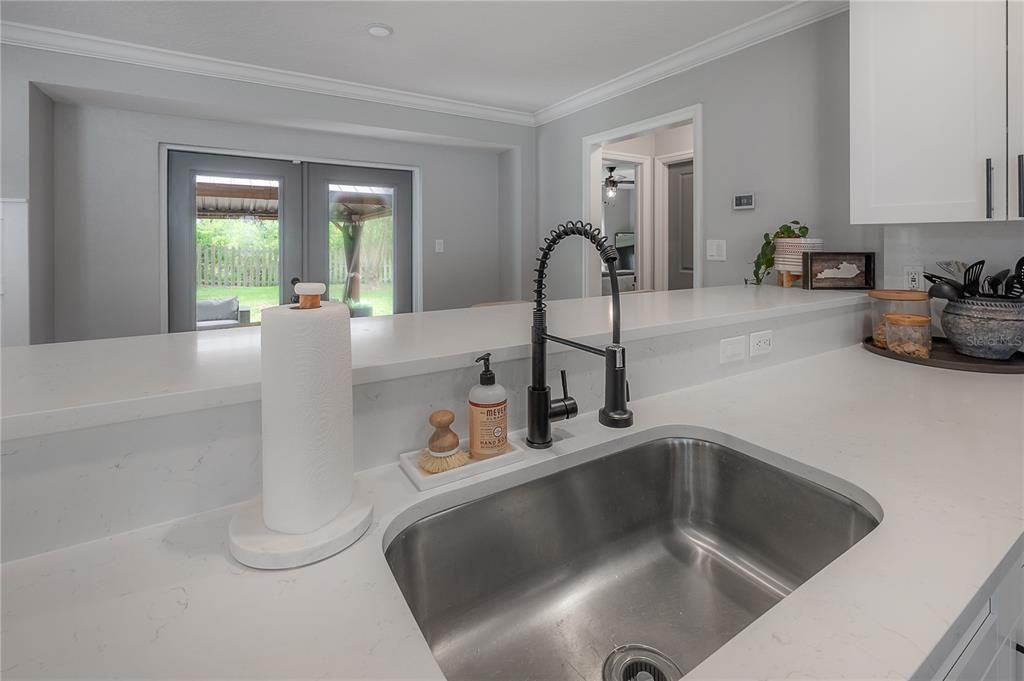 For Sale: $535,000 (3 beds, 2 baths, 1769 Square Feet)