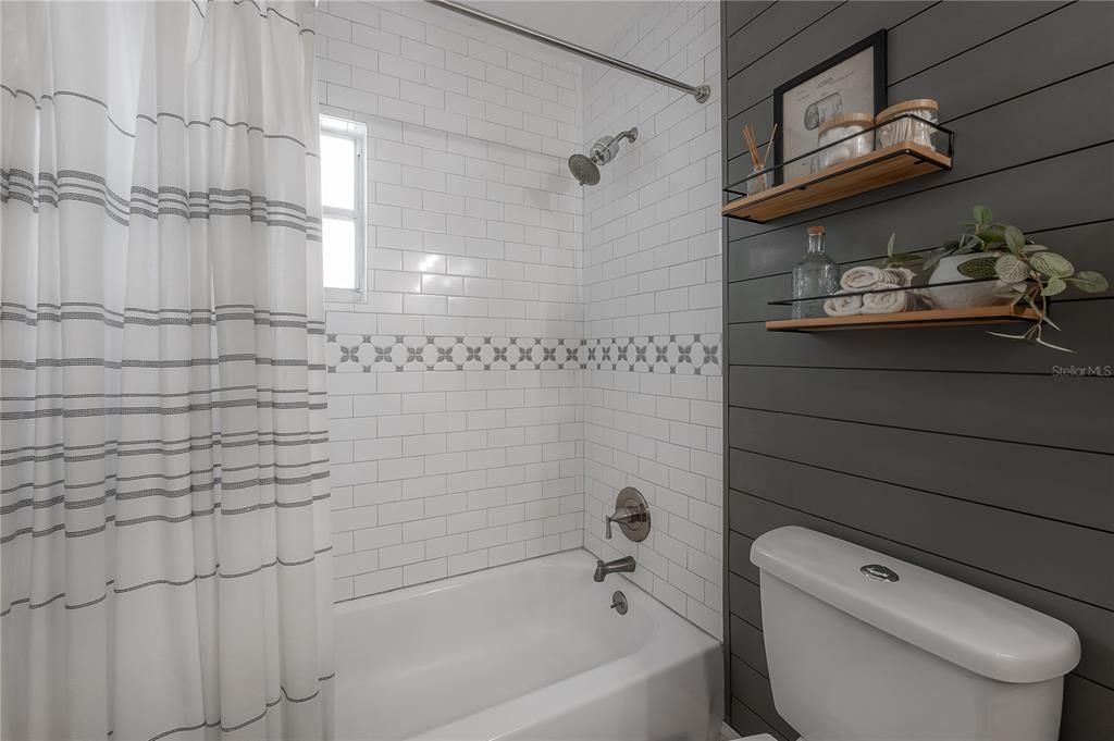 For Sale: $535,000 (3 beds, 2 baths, 1769 Square Feet)