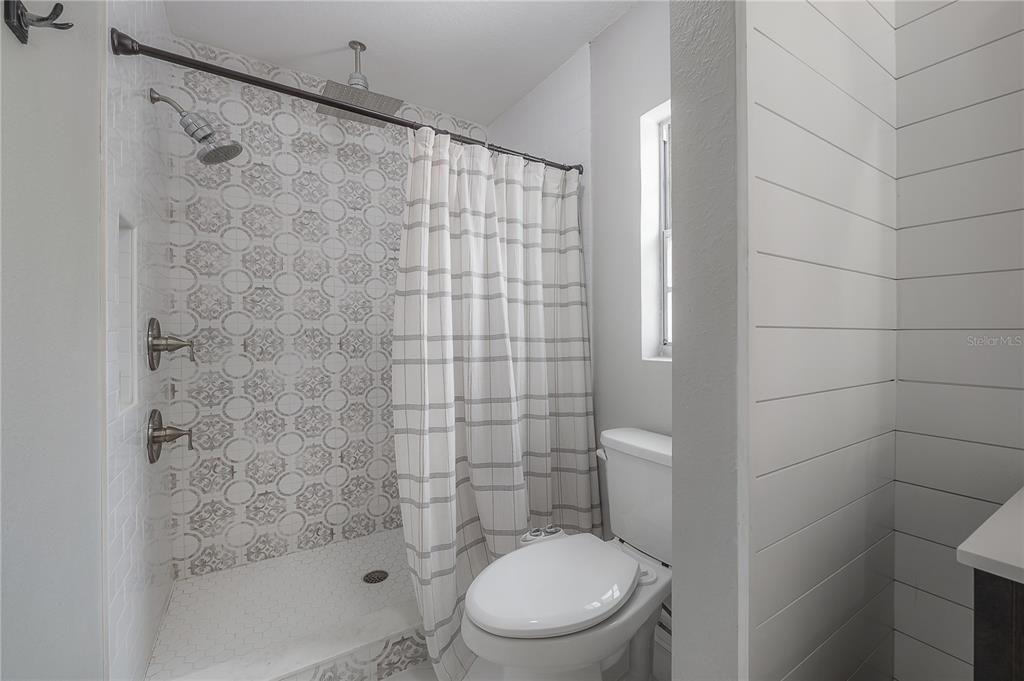 For Sale: $535,000 (3 beds, 2 baths, 1769 Square Feet)