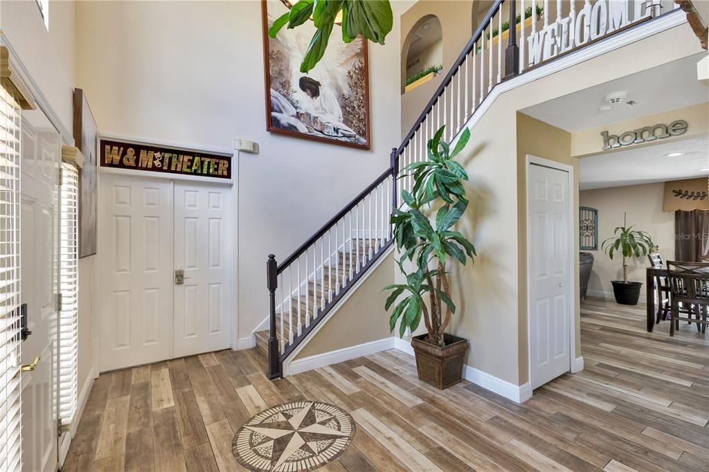 For Sale: $540,000 (5 beds, 2 baths, 3324 Square Feet)