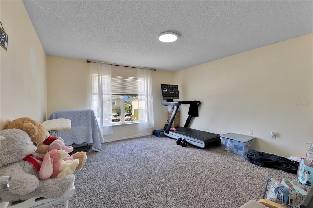 For Sale: $540,000 (5 beds, 2 baths, 3324 Square Feet)
