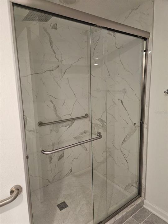 En Renta: $2,400 (3 camas, 3 baños, 1834 Pies cuadrados)