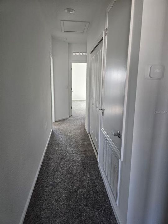 En Renta: $2,400 (3 camas, 3 baños, 1834 Pies cuadrados)