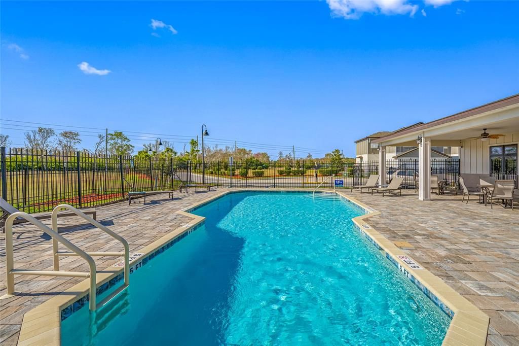 For Rent: $2,675 (2 beds, 2 baths, 1752 Square Feet)