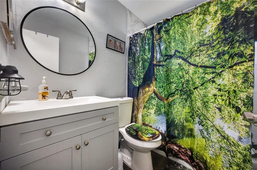 For Sale: $290,000 (4 beds, 2 baths, 1336 Square Feet)