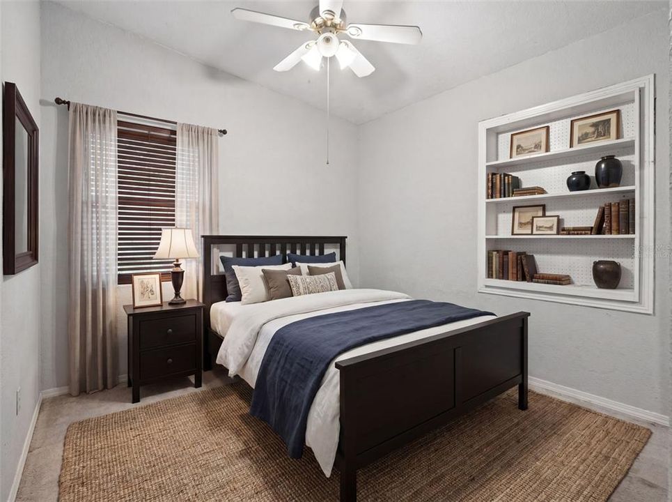 For Sale: $250,000 (3 beds, 2 baths, 1384 Square Feet)