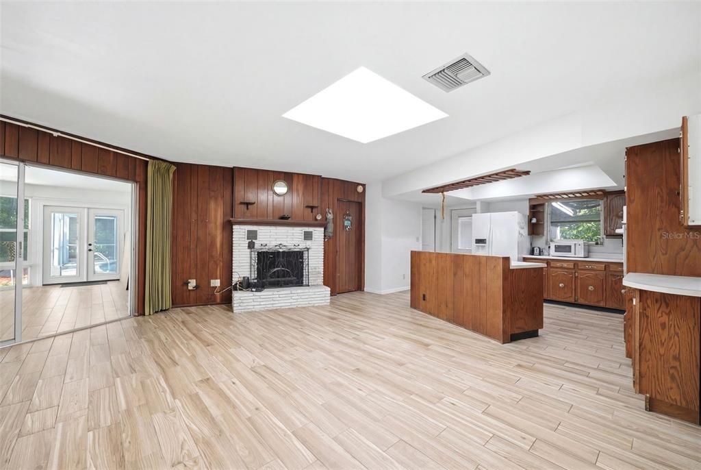 На продажу: $524,900 (2 спален, 2 ванн, 1779 Квадратных фут)