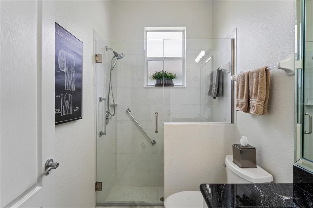 For Sale: $374,900 (3 beds, 2 baths, 2045 Square Feet)