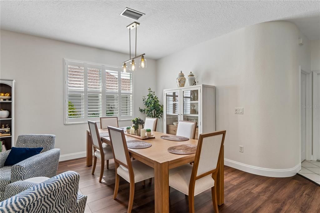 For Sale: $374,900 (3 beds, 2 baths, 2045 Square Feet)