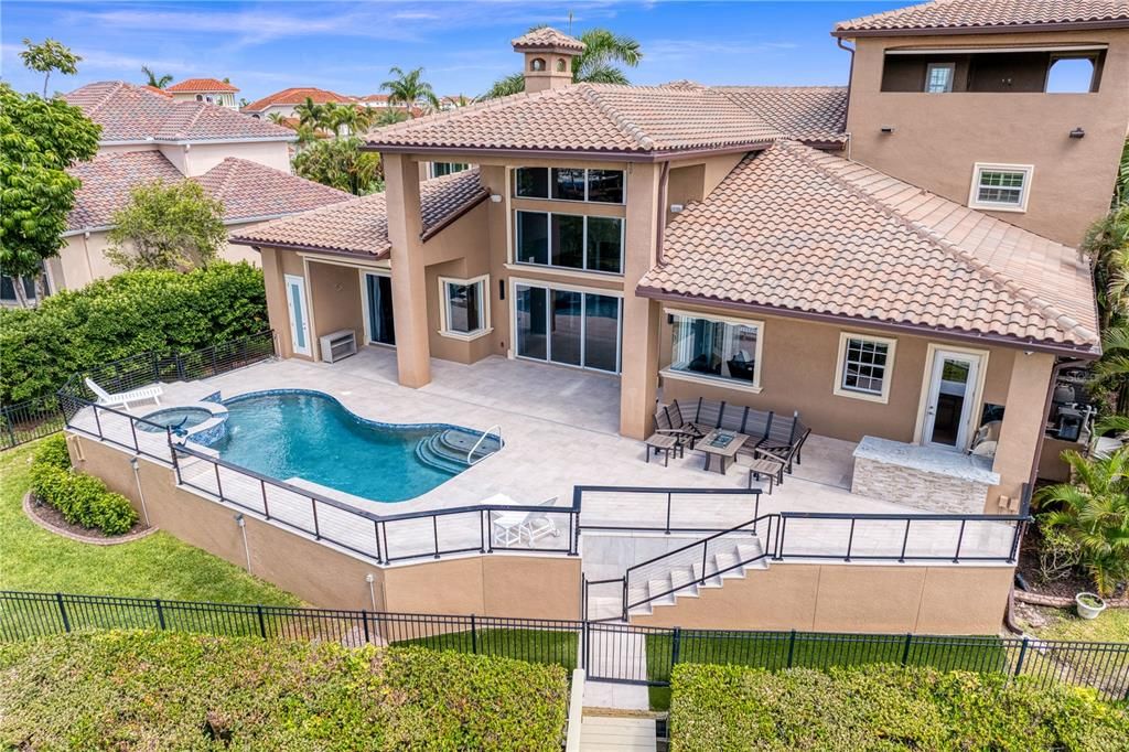 For Sale: $1,990,000 (4 beds, 4 baths, 5317 Square Feet)