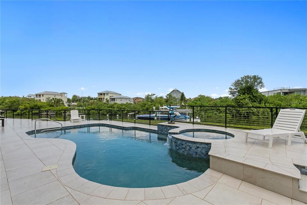 For Sale: $1,990,000 (4 beds, 4 baths, 5317 Square Feet)