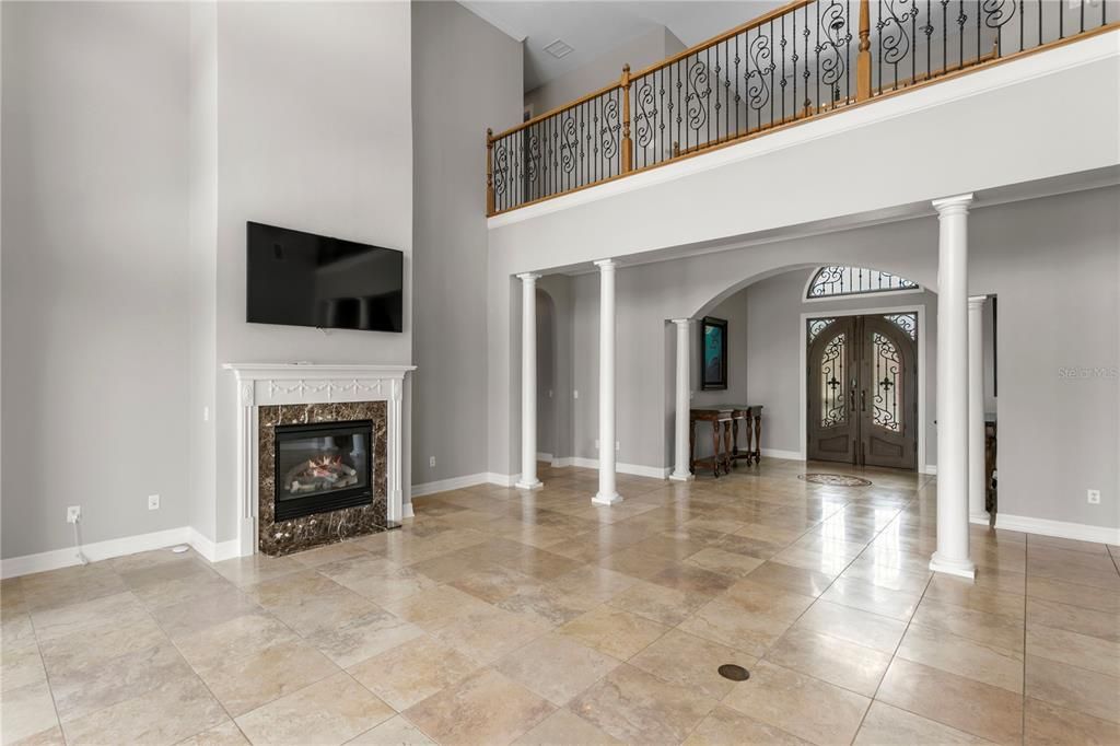 For Sale: $1,990,000 (4 beds, 4 baths, 5317 Square Feet)