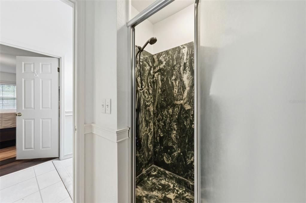 For Sale: $585,000 (4 beds, 4 baths, 4312 Square Feet)
