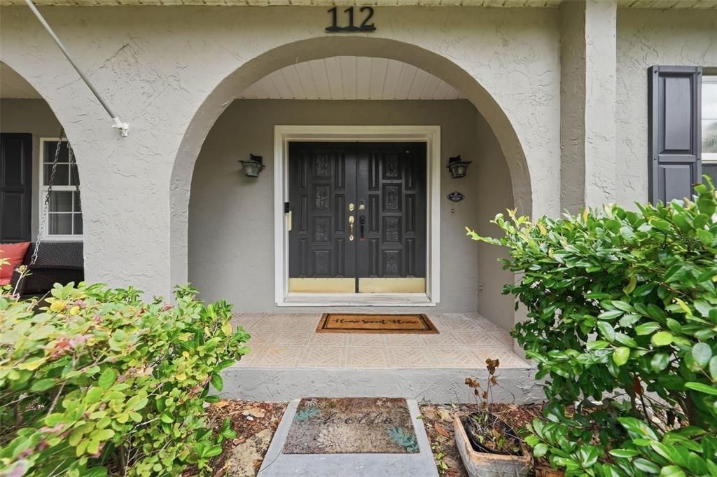 For Sale: $585,000 (4 beds, 4 baths, 4312 Square Feet)