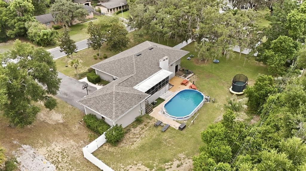 For Sale: $585,000 (4 beds, 4 baths, 4312 Square Feet)