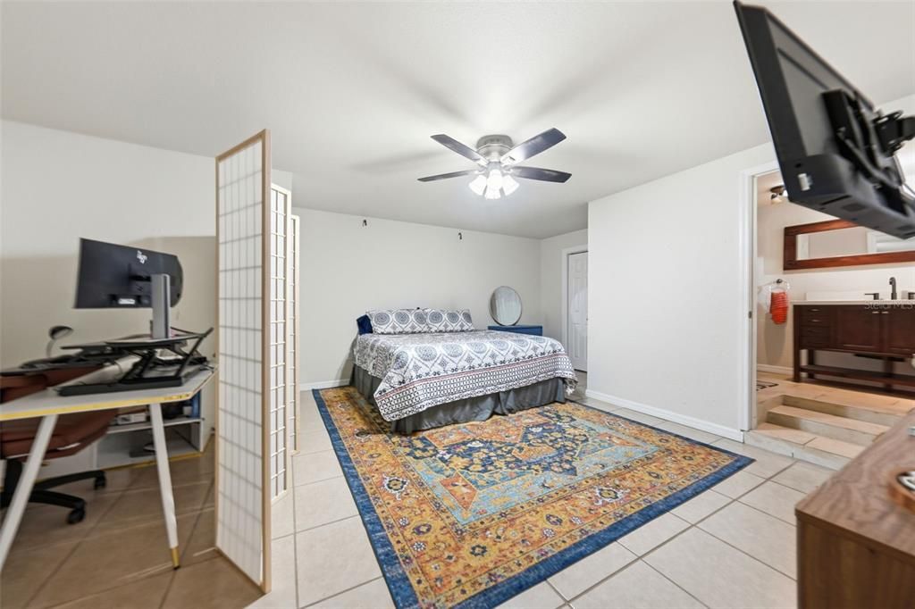 For Sale: $585,000 (4 beds, 4 baths, 4312 Square Feet)
