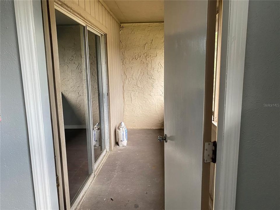 For Sale: $245,000 (3 beds, 2 baths, 1500 Square Feet)