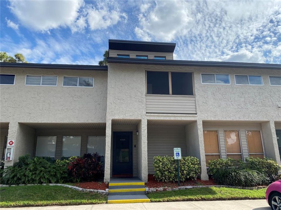 For Sale: $245,000 (3 beds, 2 baths, 1500 Square Feet)